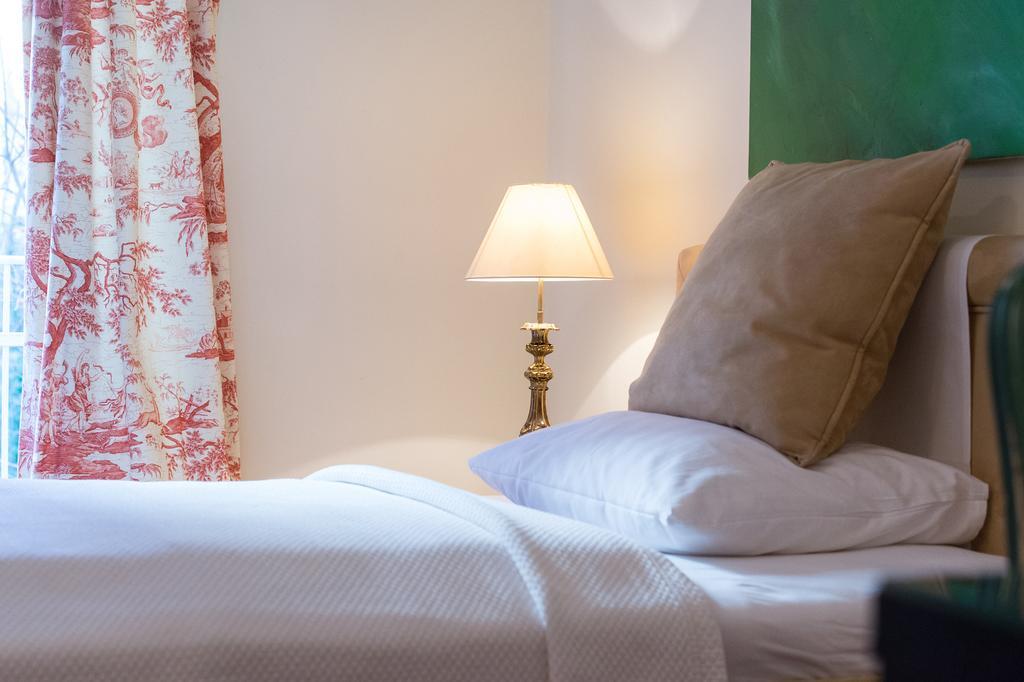 Dirazi Guesthouse & Apartments Gmbh Франкфурт-на-Майне Экстерьер фото